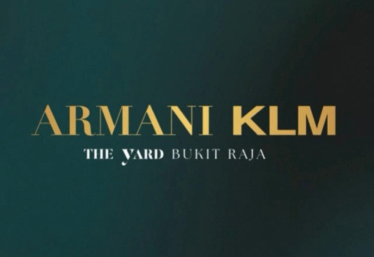 Armani KLM